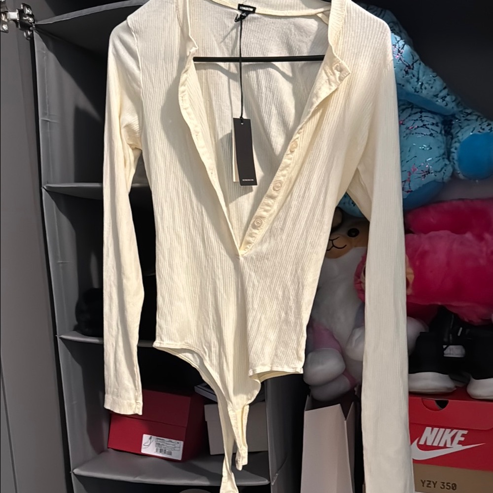 Monrow Ivory Long Sleeve Bodysuit Size small